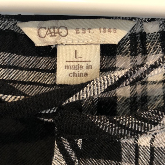 Black and White Stripe Shirt - Picture 5 of 7